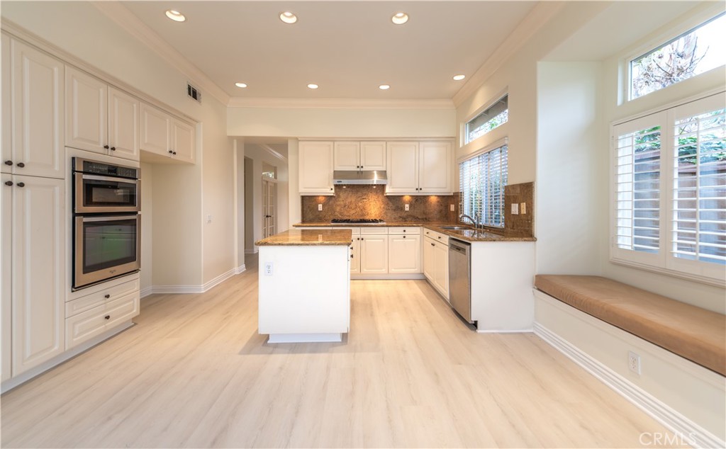58 Oakhurst Road Irvine, CA 92620 - Photo 11 of 32 Gallery Image 11