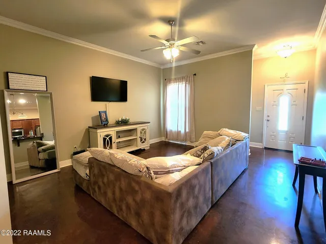 $1,650 | 304 Stoneridge Drive, Duson, LA 70529