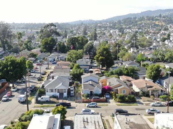 $340,000 | 2309 83rd Avenue, Oakland, CA 94605