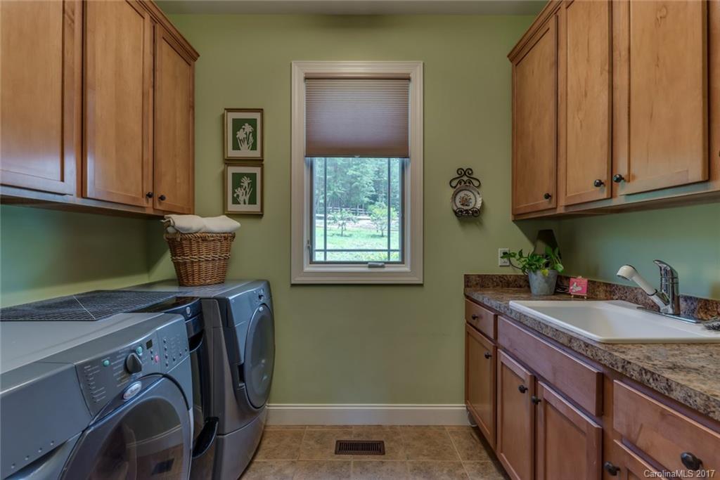 127 Pardo Road, Unit 25 Landrum, SC 29356 - Photo 11 of 24
