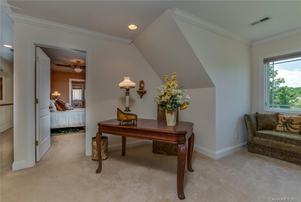 127 Pardo Road, Unit 25 Landrum, SC 29356 - Photo 16 of 24
