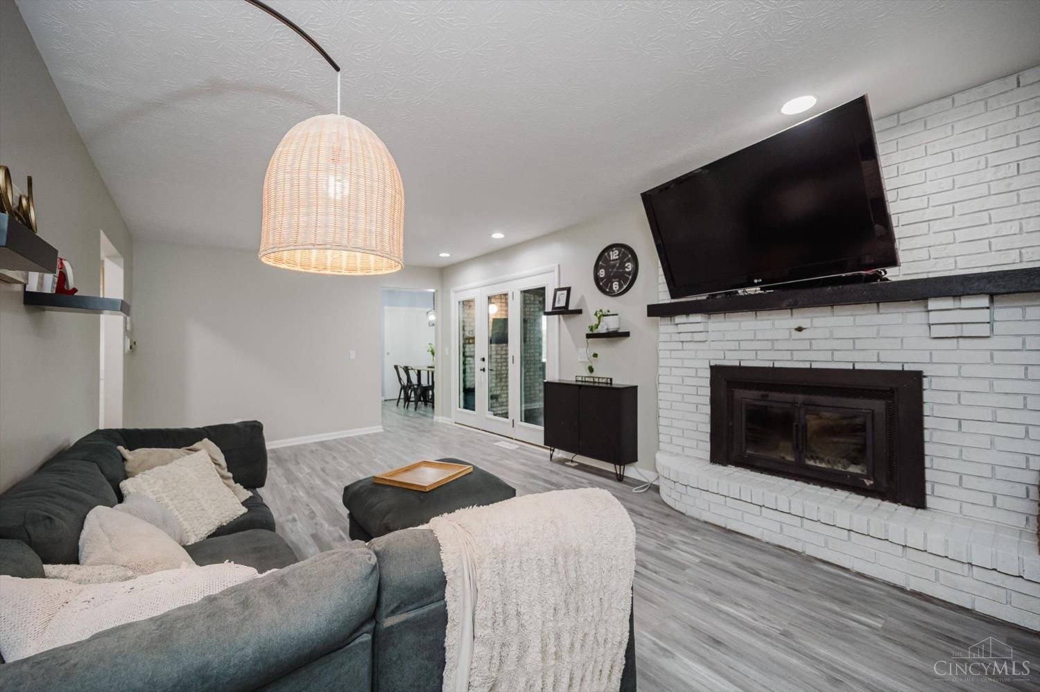 4421 Springdale Road Cincinnati, OH 45251 - Photo 13 of 40 Gallery Image 13