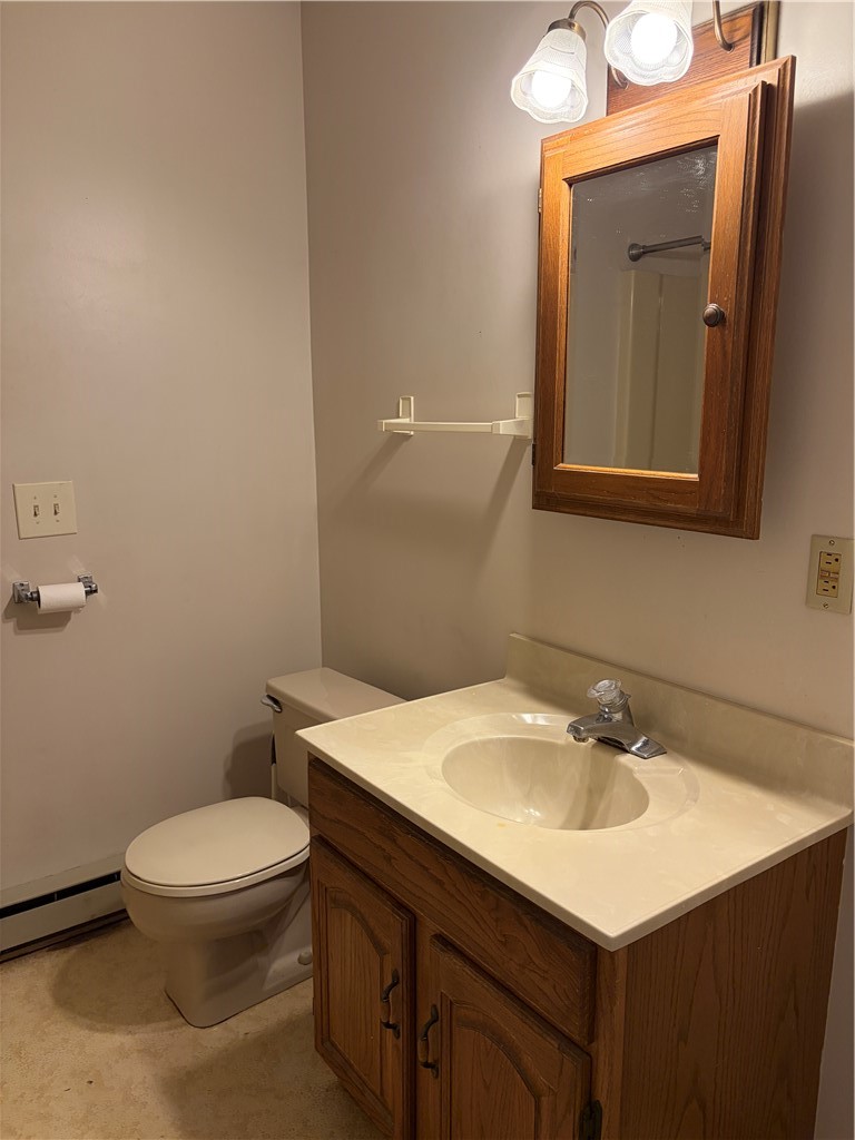101 Main Street Phelps, NY 14532 - Photo 42 of 50 Apartment 2 bathroom.