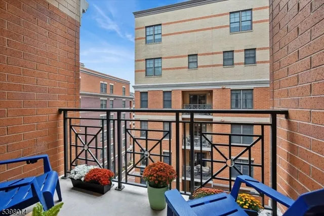 $1,150,000 | 40 Park 502 Morristown Nj 07960, Unit 502, Morristown, NJ 07960