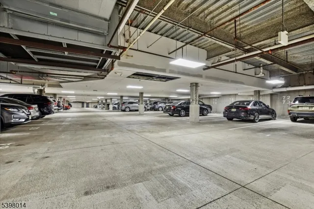 $1,150,000 | 40 Park 502 Morristown Nj 07960, Unit 502, Morristown, NJ 07960