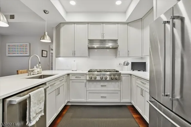 $1,150,000 | 40 Park 502 Morristown Nj 07960, Unit 502, Morristown, NJ 07960