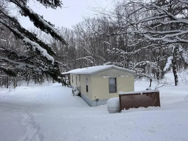 $284,900 | 40 East 48th Street, Chase, MI 49623