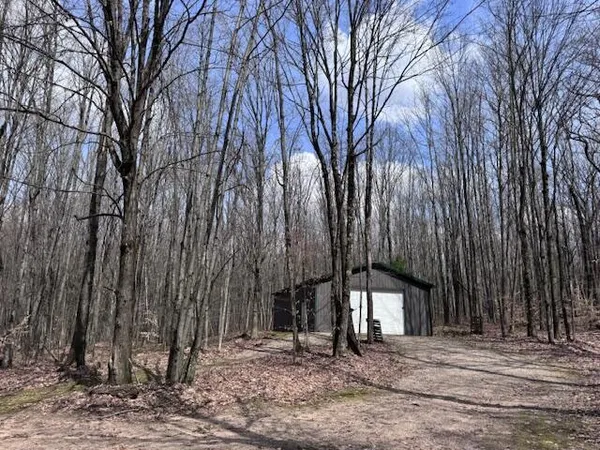 $284,900 | 40 East 48th Street, Chase, MI 49623