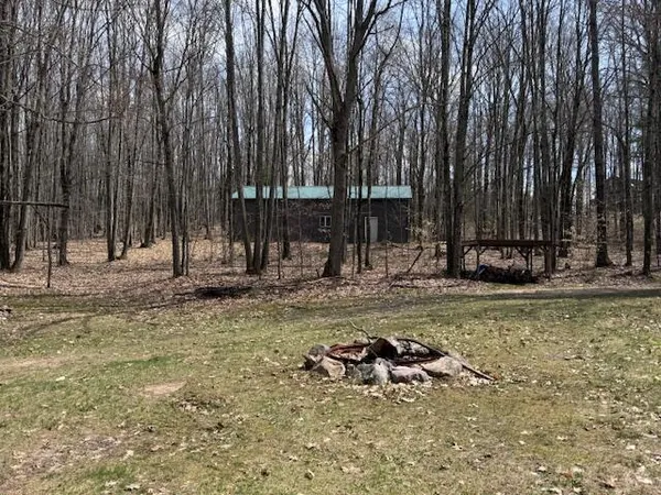 $284,900 | 40 East 48th Street, Chase, MI 49623