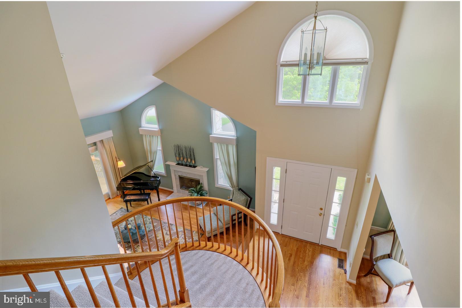 Dramatic foyer entry