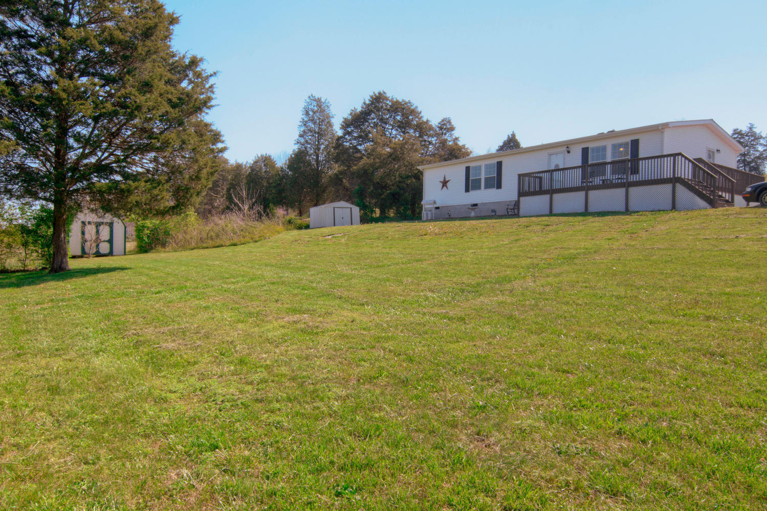 254 Brushy Valley Road Clinton, TN 37716 - Photo 2 of 28 254 Brushy Valley Rd Clinton-large-002-1