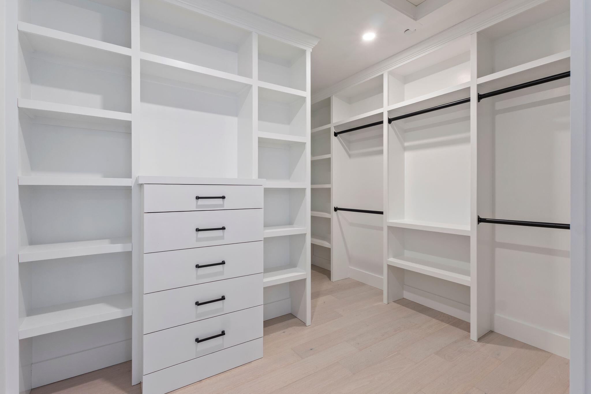 11 Peabody Lane, Unit 102 Saco, ME 04072 - Photo 23 of 49 11_Peabody_Ln_30