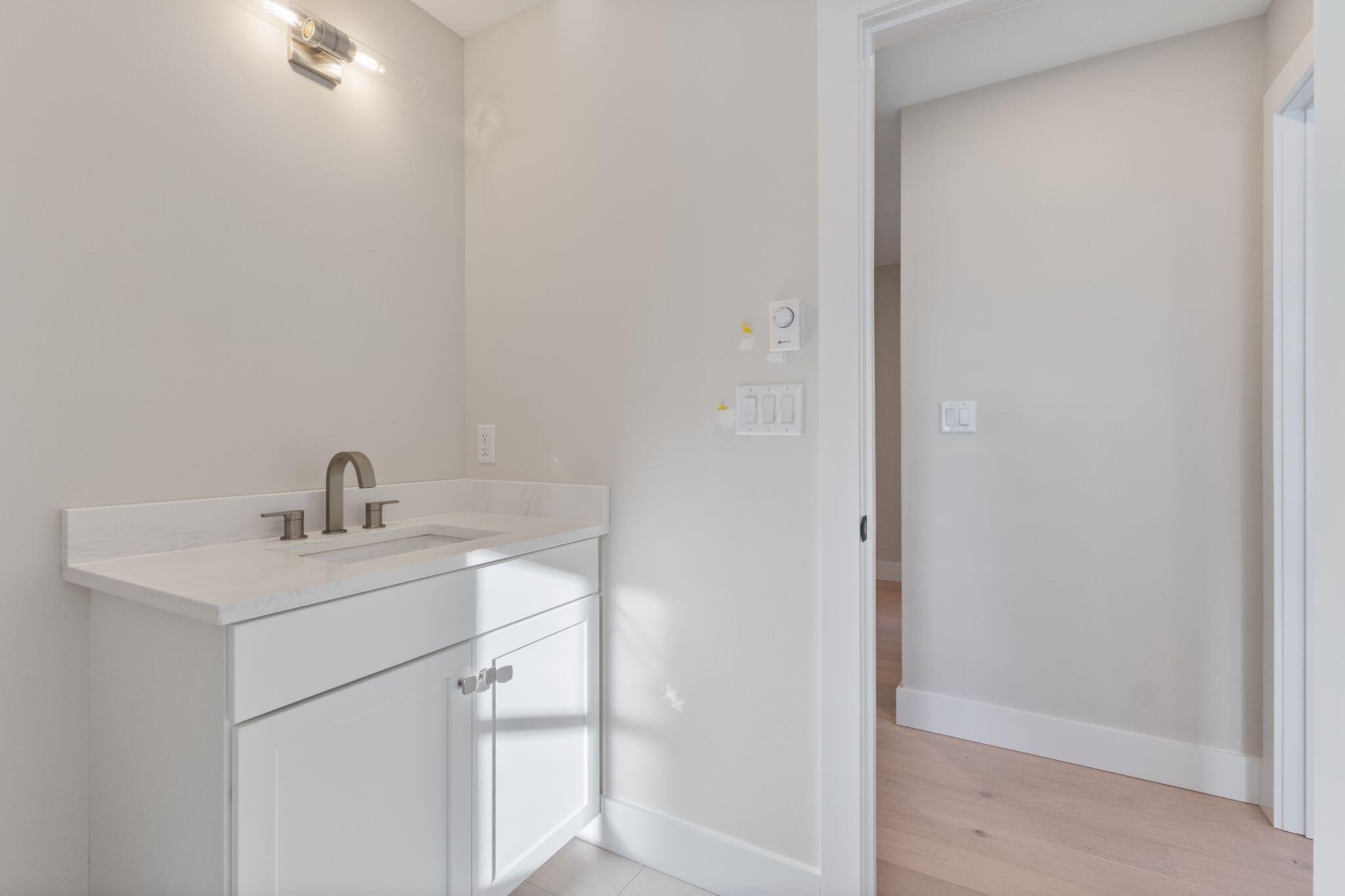 11 Peabody Lane, Unit 102 Saco, ME 04072 - Photo 30 of 49 11_Peabody_Ln_33