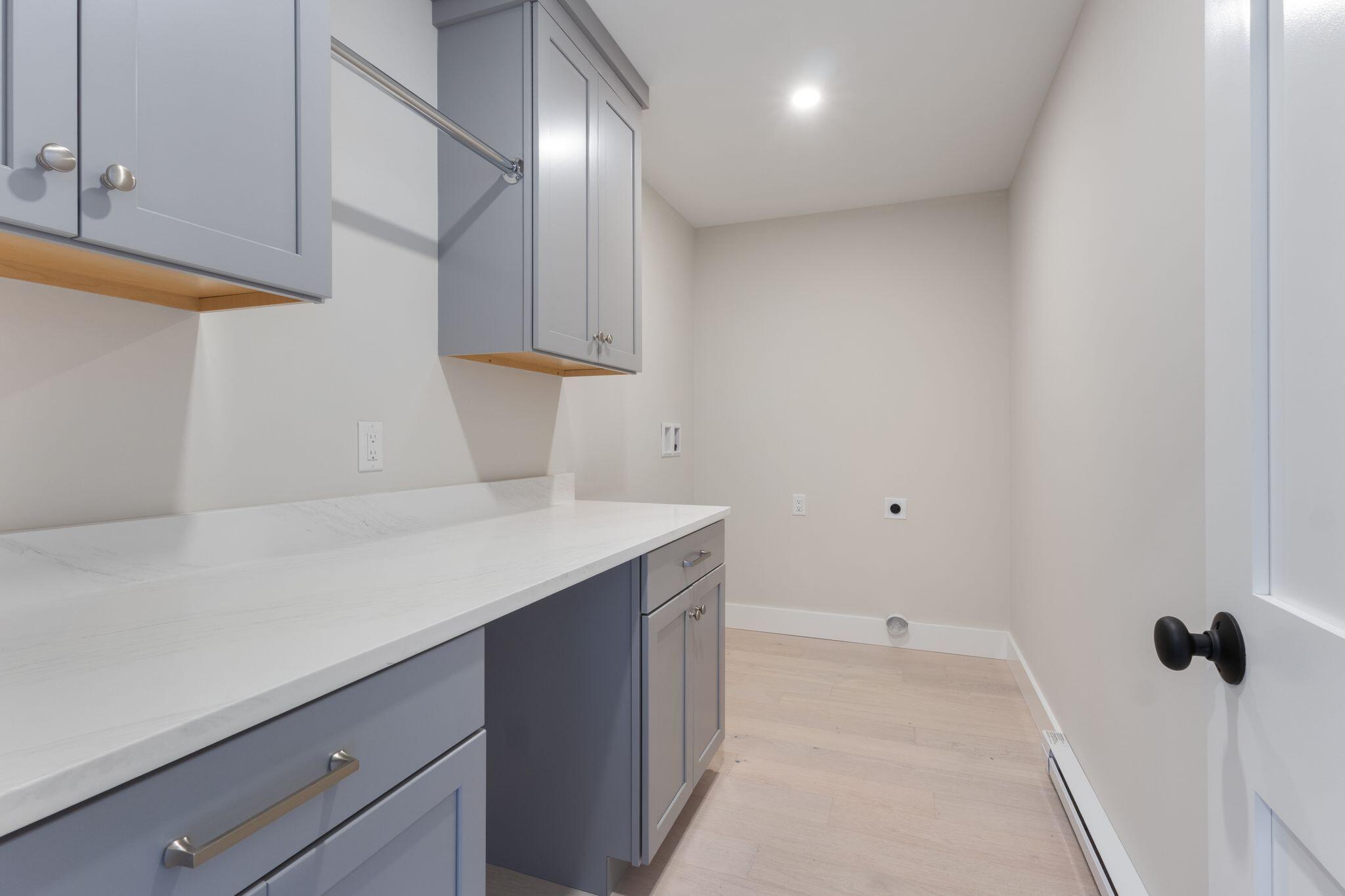 11 Peabody Lane, Unit 102 Saco, ME 04072 - Photo 33 of 49 11_Peabody_Ln_36