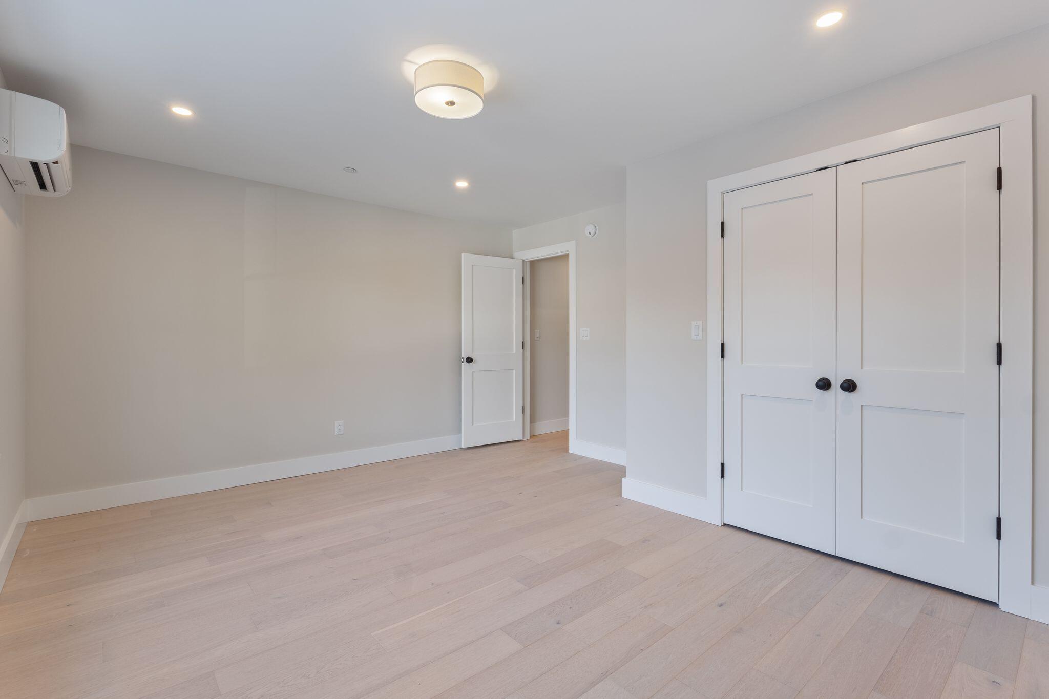 11 Peabody Lane, Unit 102 Saco, ME 04072 - Photo 36 of 49 11_Peabody_Ln_39