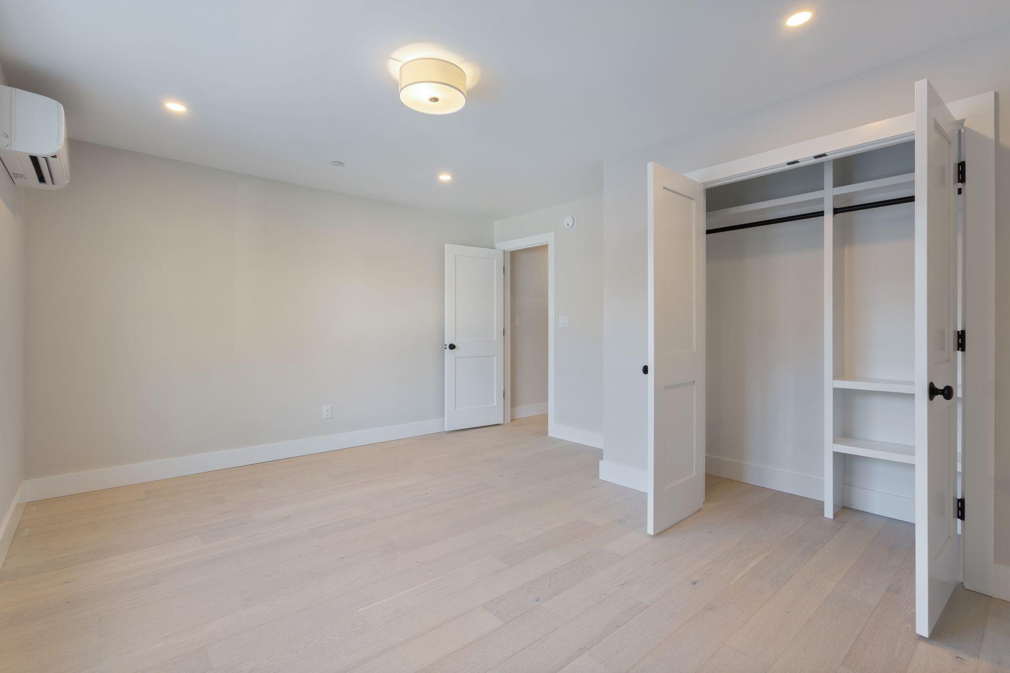 11 Peabody Lane, Unit 102 Saco, ME 04072 - Photo 37 of 49 11_Peabody_Ln_40