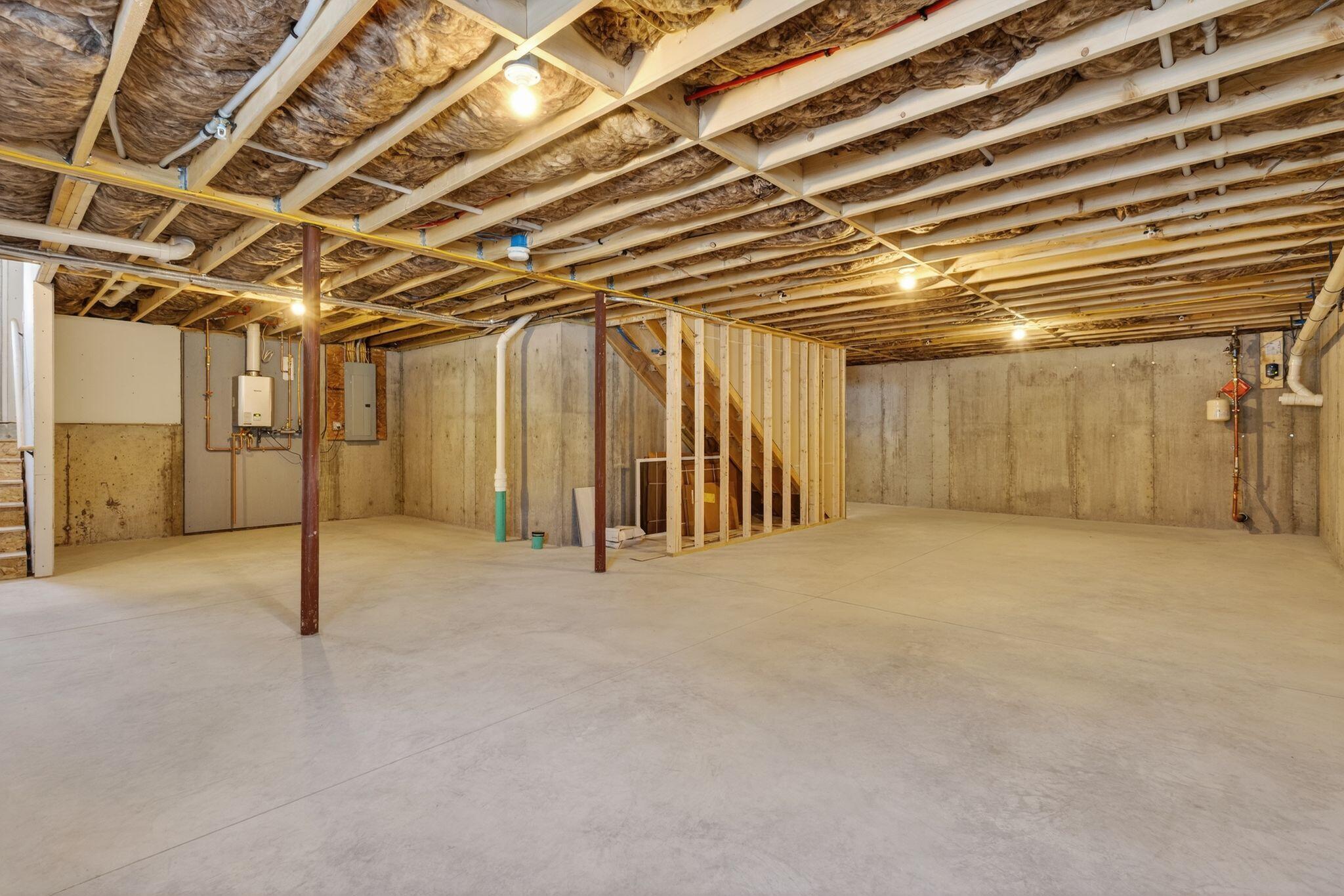 11 Peabody Lane, Unit 102 Saco, ME 04072 - Photo 40 of 49 11_Peabody_Ln_43