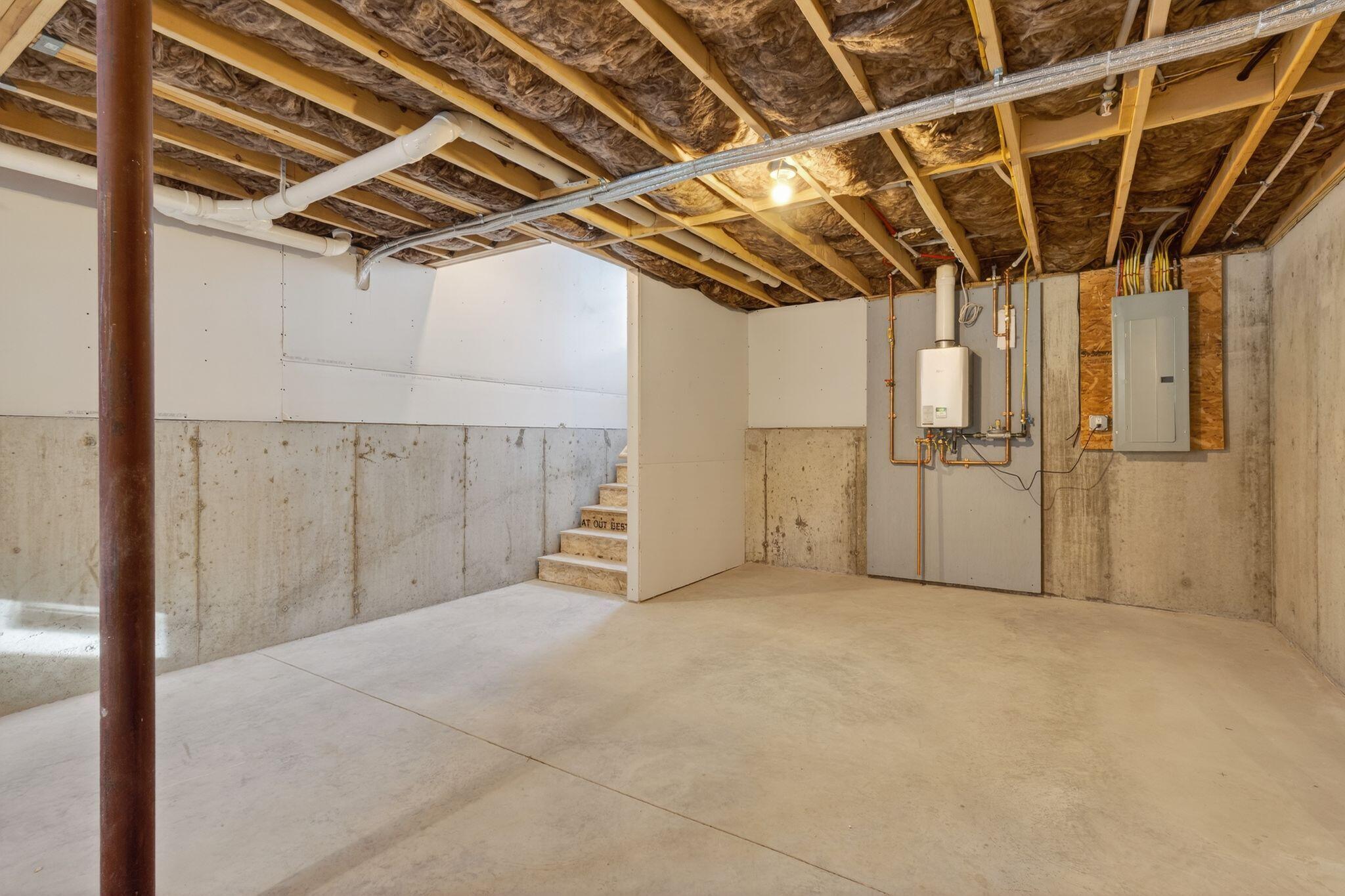 11 Peabody Lane, Unit 102 Saco, ME 04072 - Photo 41 of 49 11_Peabody_Ln_44