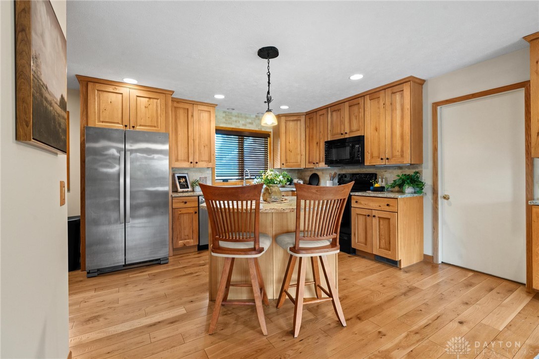 1569 Kirby Road Lebanon, OH 45036 - Photo 13 of 48