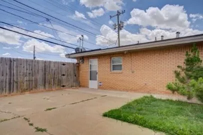 $850 | 2601 33rd Street, Unit REAR, Lubbock, TX 79410