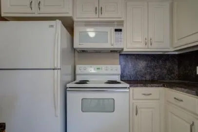 $850 | 2601 33rd Street, Unit REAR, Lubbock, TX 79410