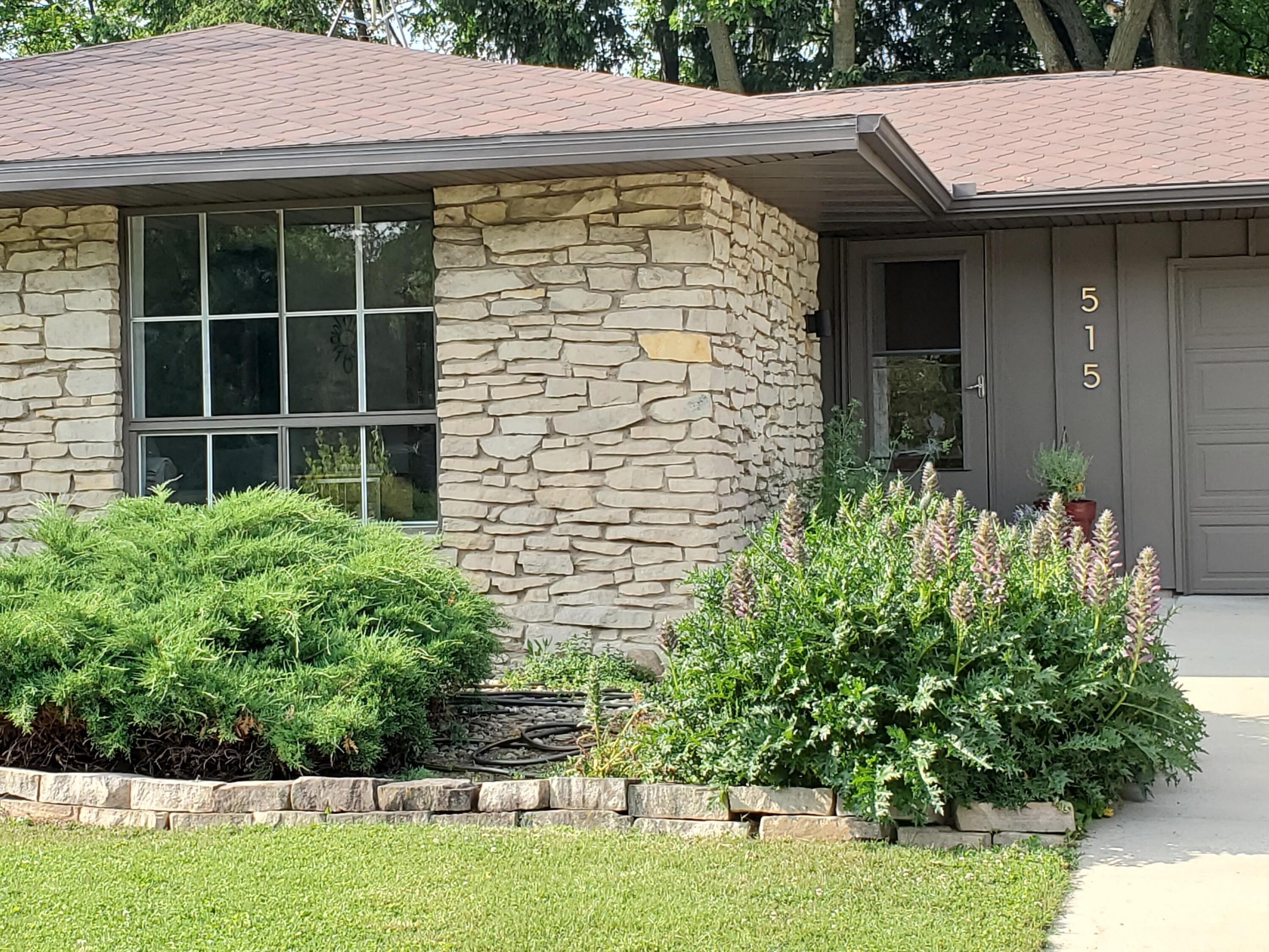 515 Springfield Circle Niles, MI 49120 - Photo 27 of 28 IMG_1694