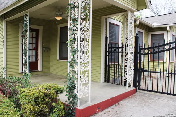 a view of outdoor space and garden
