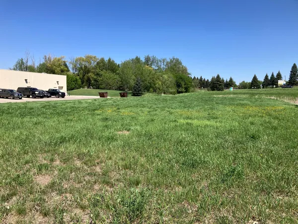 $250,000 | 1400 West Lincoln Avenue, Fergus Falls, MN 56537