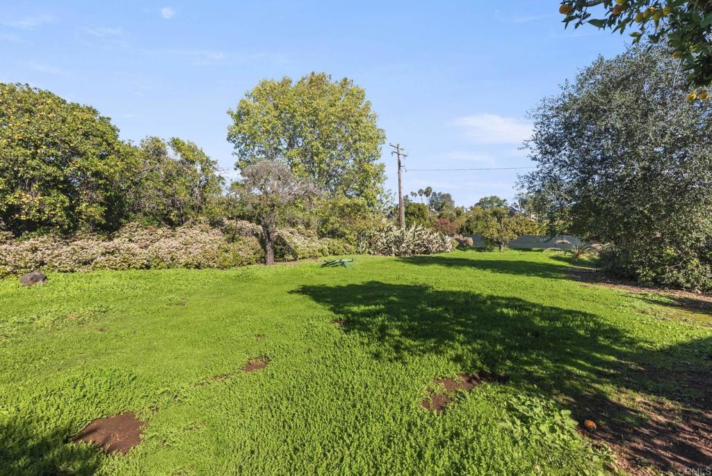 3414 Royal Road Vista, CA 92084 - Photo 37 of 48 a view of building with garden
