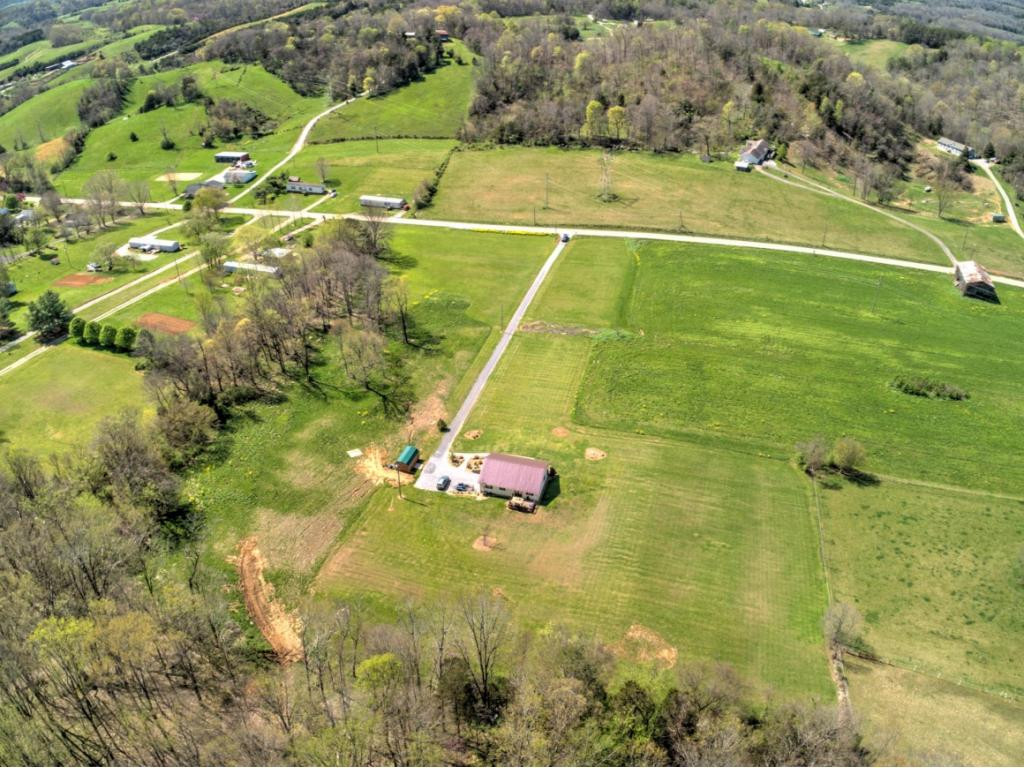 1830 West Pines Road Afton, TN 37616 - Photo 33 of 36 Photo 33