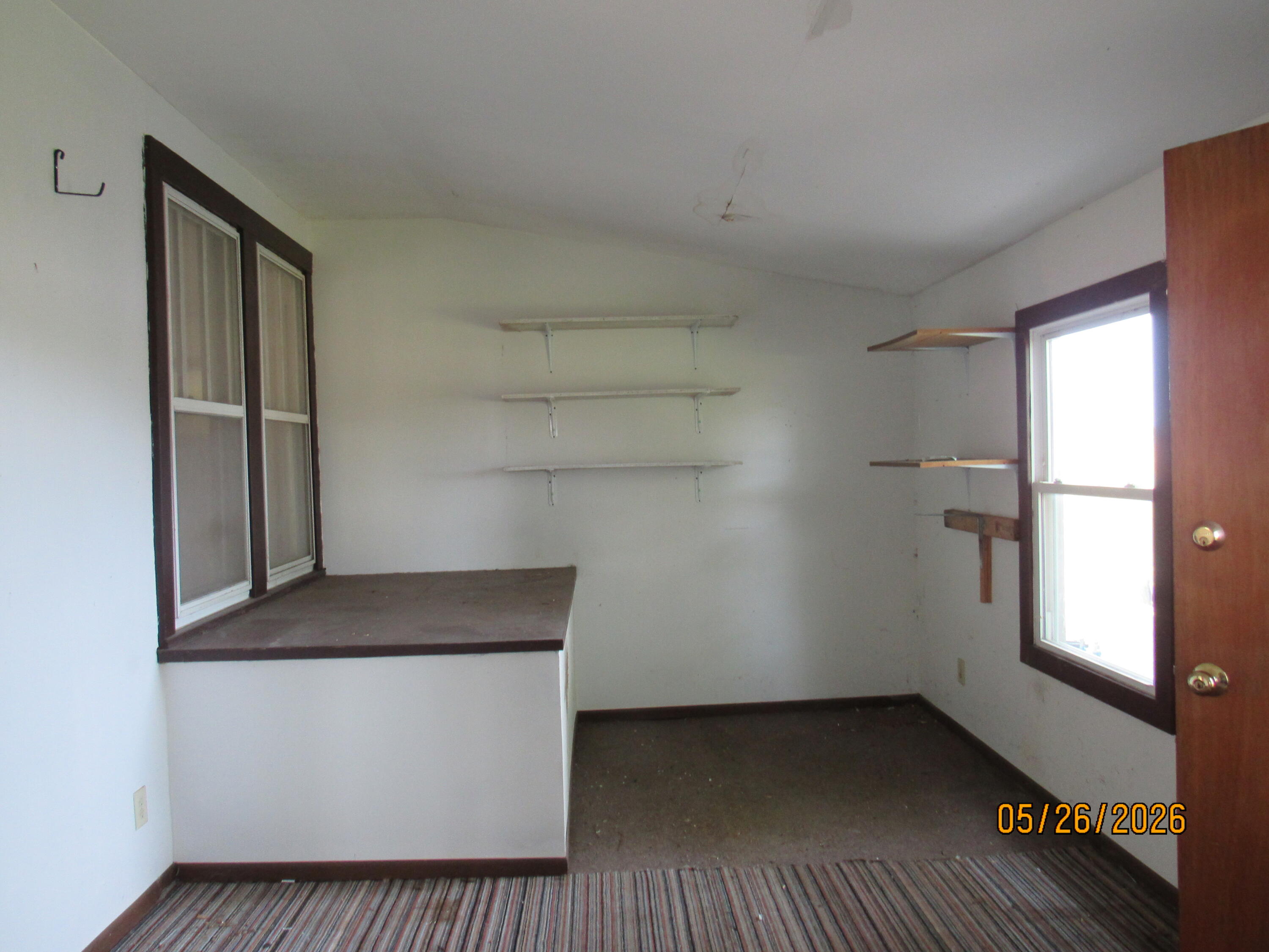 1304 Terminal Road Grafton, WI 53024 - Photo 10 of 17 Sunroom