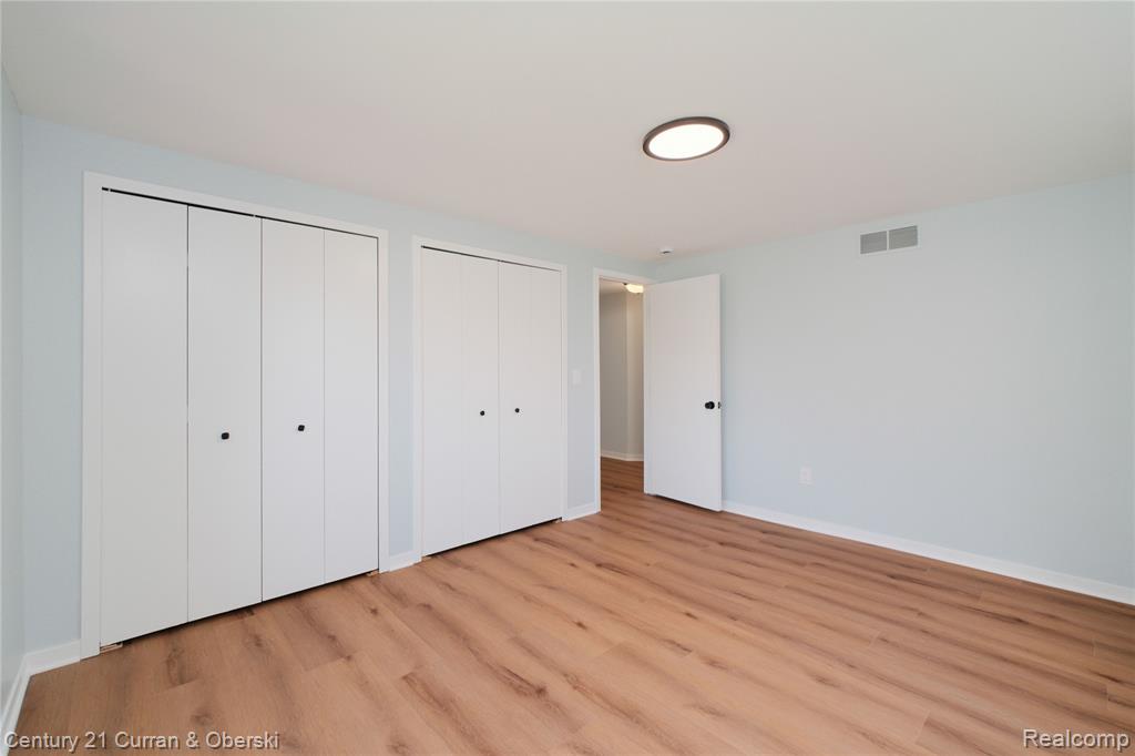 1083 North Livernois Road Rochester, MI 48306 - Photo 25 of 66