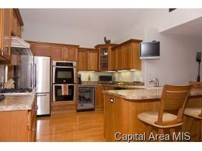 7004 Preston Drive Springfield, IL 62711 - Photo 3 of 24