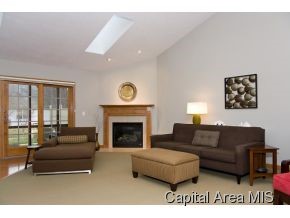 7004 Preston Drive Springfield, IL 62711 - Photo 8 of 24