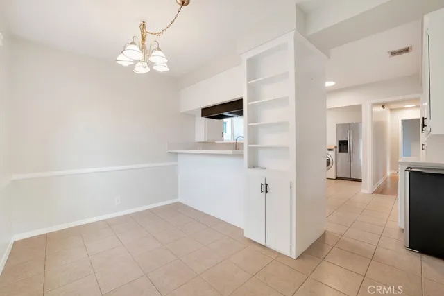 $4,250 | 7002 Forbes Avenue, Lake Balboa, CA 91406