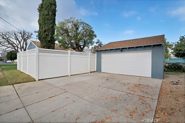 $4,250 | 7002 Forbes Avenue, Lake Balboa, CA 91406