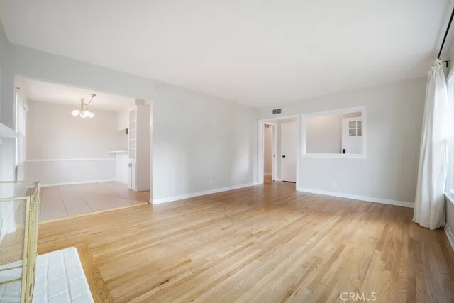 $4,250 | 7002 Forbes Avenue, Lake Balboa, CA 91406