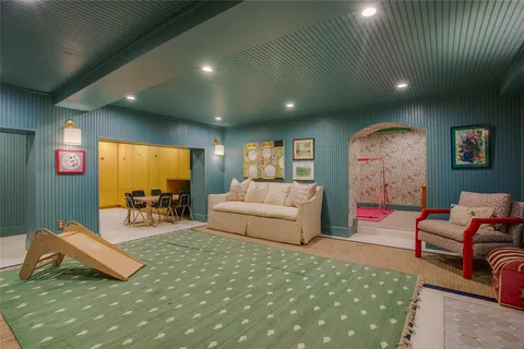$2,750,000 | 1022 North Montclair Avenue, Dallas, TX 75208