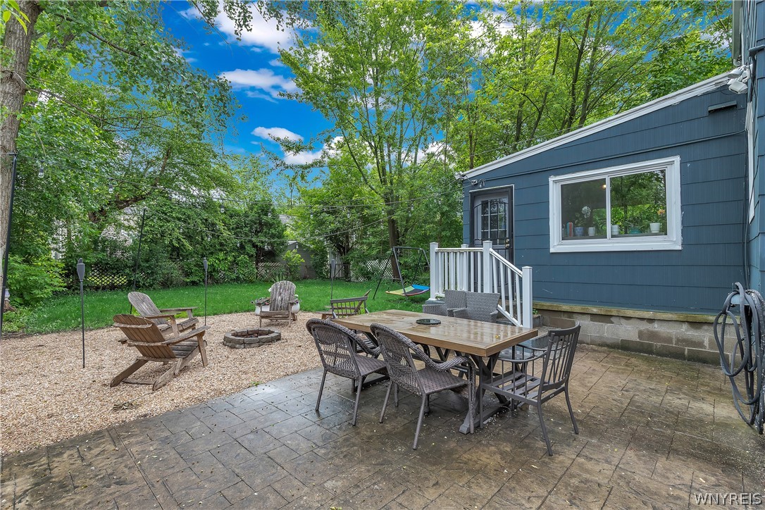 4173 Harlem Road Amherst, NY 14226 - Photo 5 of 49 Exterior Rear