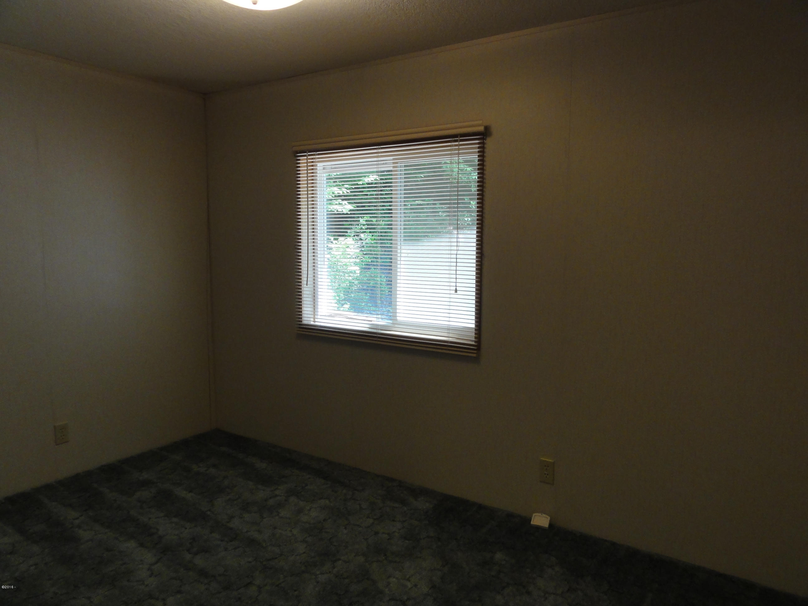 5679 South Immonen Road Lincoln City, OR 97367 - Photo 28 of 45 DSC03335