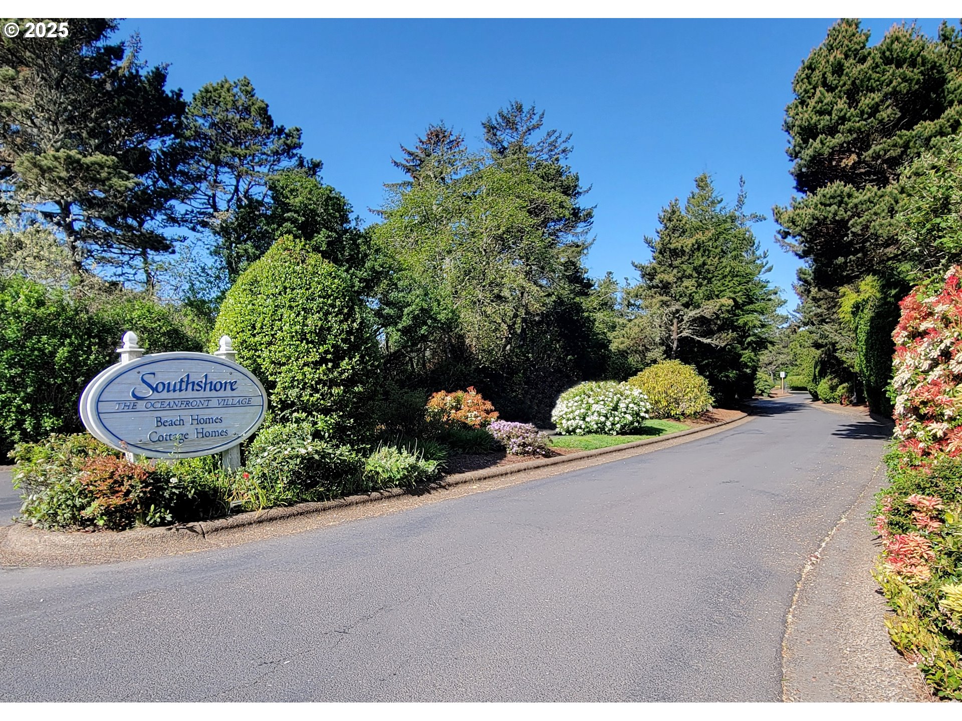160 Southwest 59th Street South Beach, OR 97366 - Photo 38 of 45 a view of a backyard