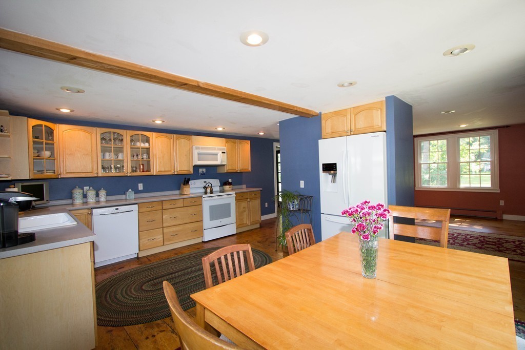 28 Old Mill Road Maynard, MA 01754 - Photo 8 of 30 Gallery Image 8