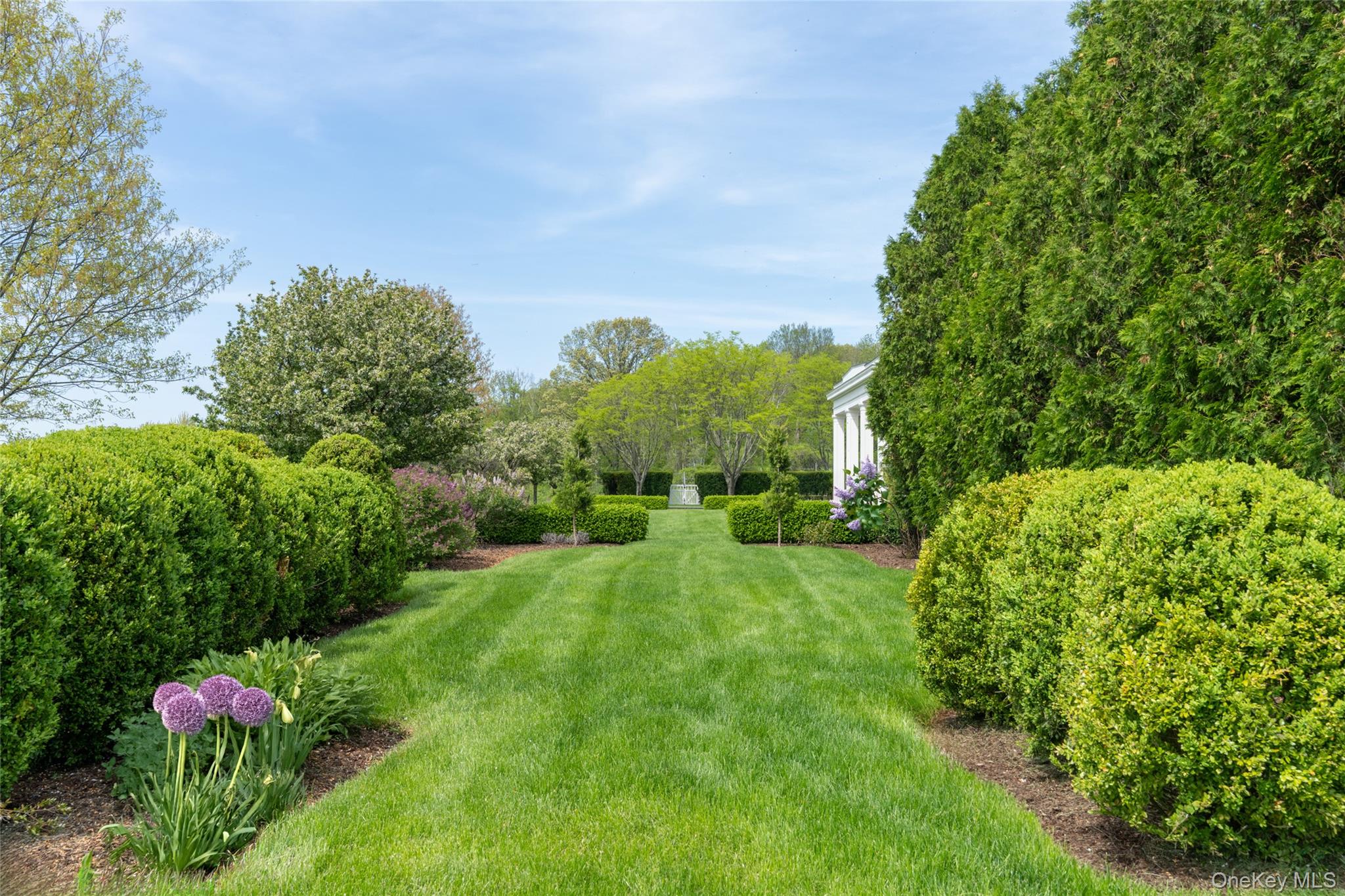 1190 Chestnut Ridge Road Dover Plains, NY 12522 - Photo 39 of 42 View of green lawn