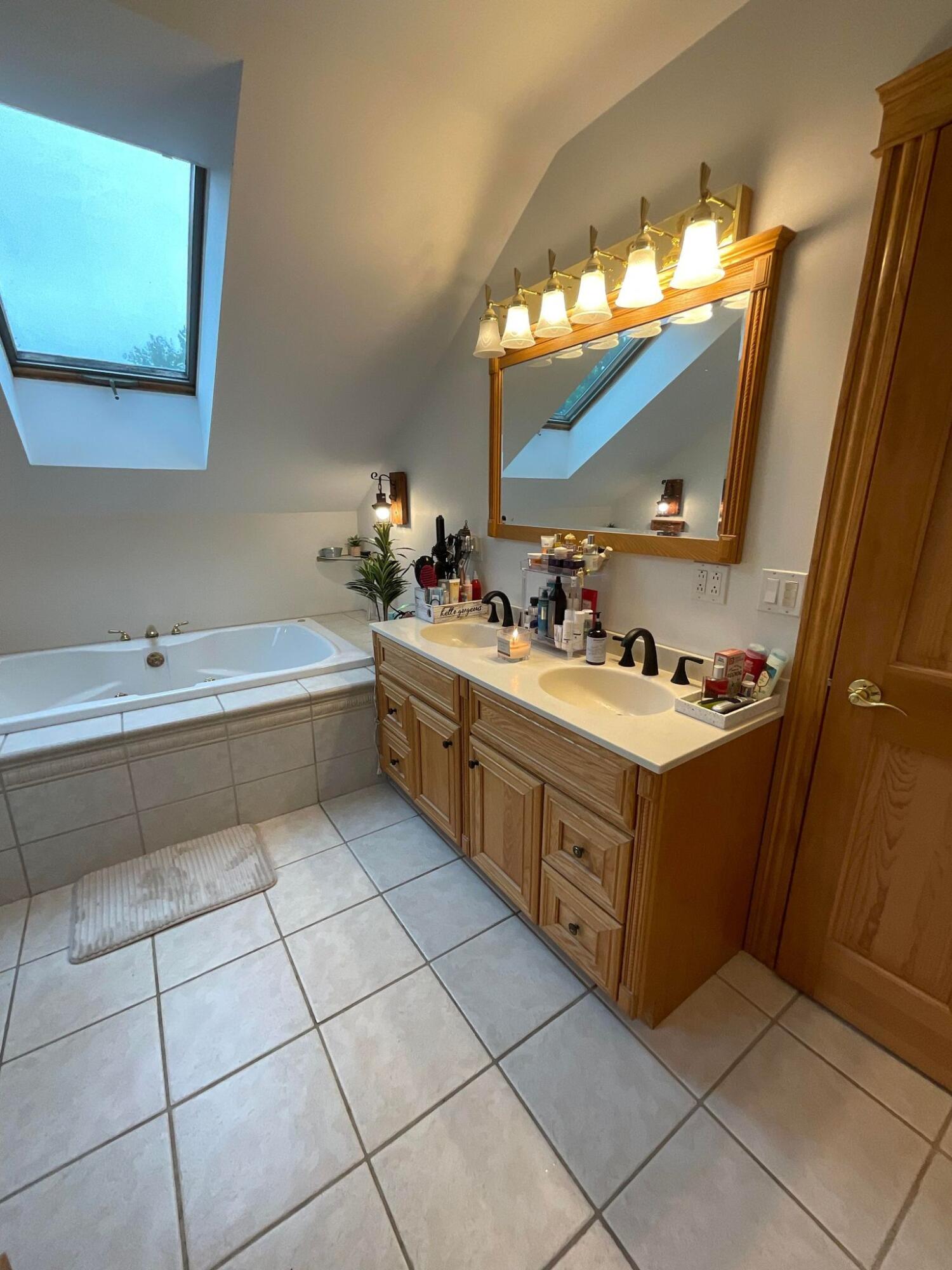 100 York Road Minot, ME 04258 - Photo 32 of 60 363892529_1456346205167954_5253180641430