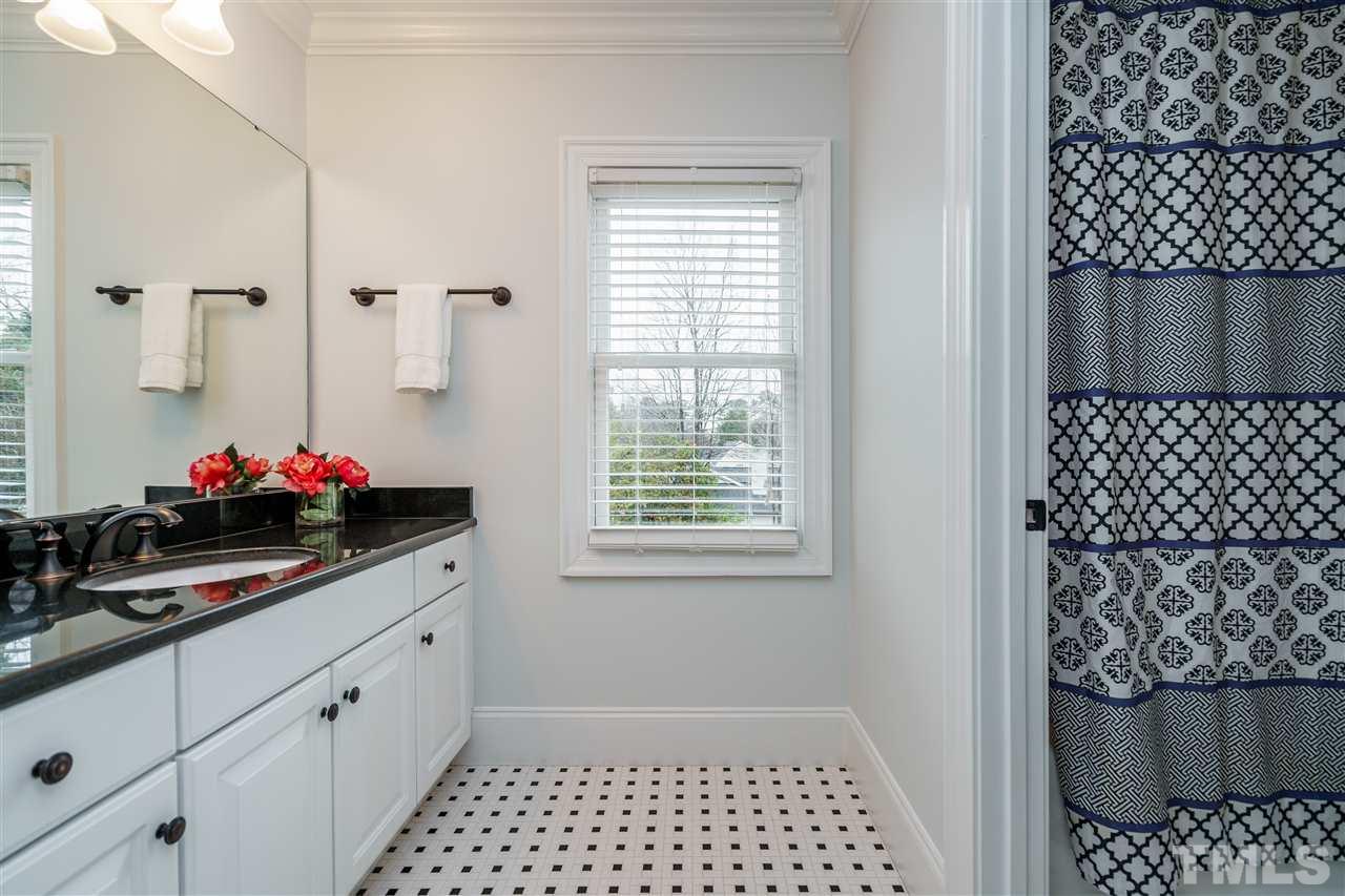 1402 Chester Road Raleigh, NC 27608 - Photo 18 of 25