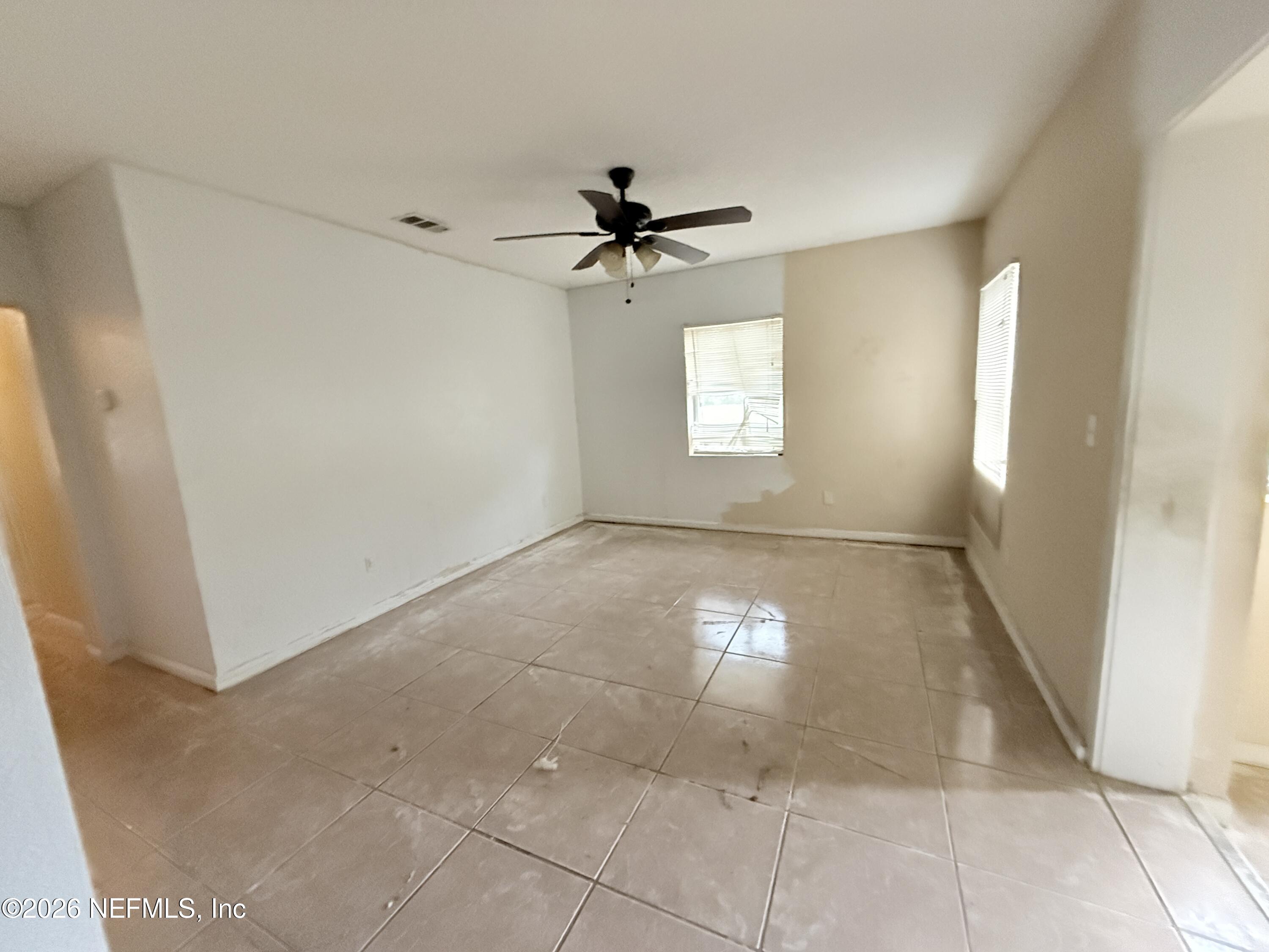 8023 Almar Place Jacksonville, FL 32208 - Photo 5 of 22 IMG_4798