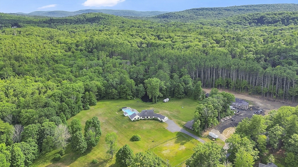 258 Main Road Westhampton, MA 01027 - Photo 6 of 41