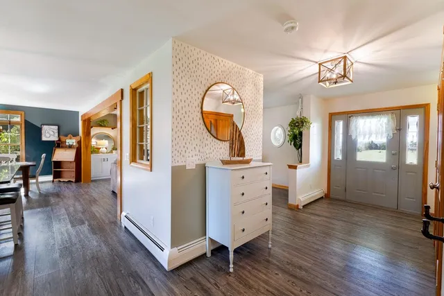 $679,000 | 2 Maynard Court, Grand Isle, VT 05458