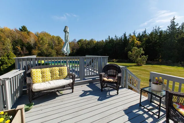 $699,000 | 2 Maynard Court, Grand Isle, VT 05458