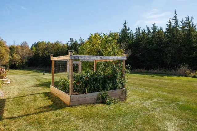 $699,000 | 2 Maynard Court, Grand Isle, VT 05458